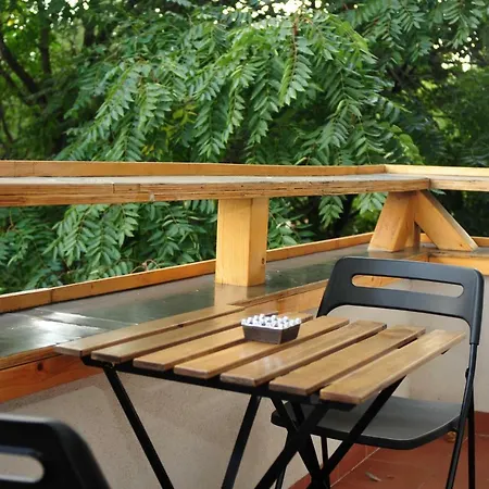 Best Location In Downtown Apartment *