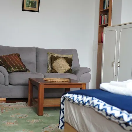 Apartment Best Location In Downtown